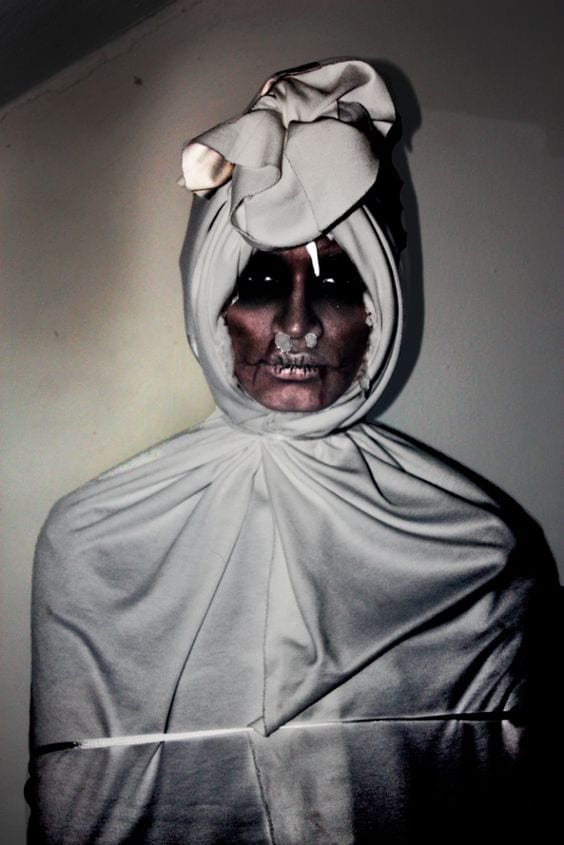 Kumpulan Foto Pocong Asli Serem Banget, Bikin Takut! 13 foto pocong asli