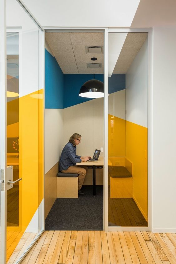 Kumpulan Desain Ruang Rapat Milenial Terbagus dan Minimalis 7 Desain Ruang Rapat Milenial