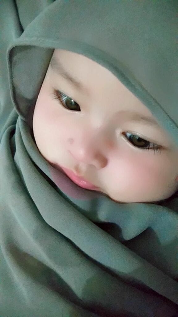 Gambar Bayi Lucu Berhijab
