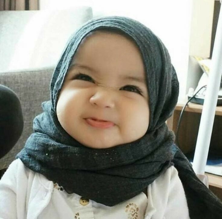 Gambar Bayi Lucu Berhijab