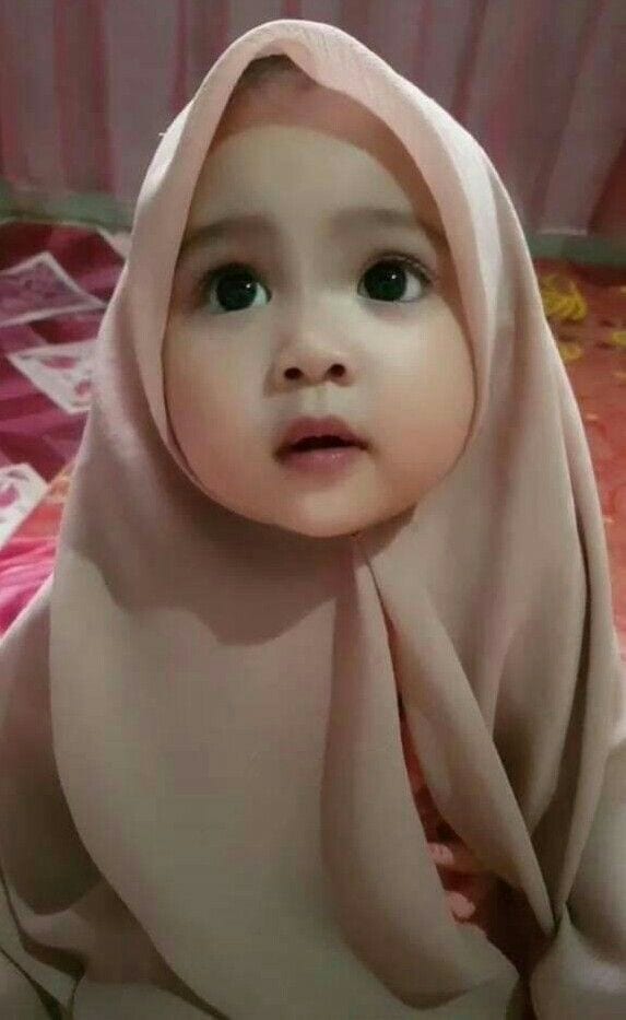 Gambar Bayi Lucu Berhijab