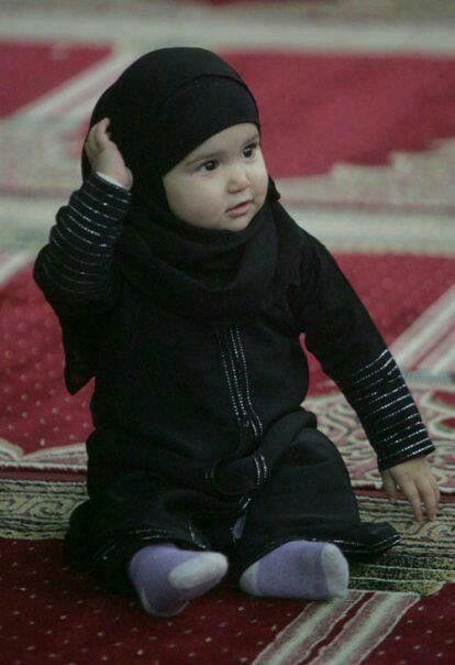 Gambar Bayi Lucu Berhijab