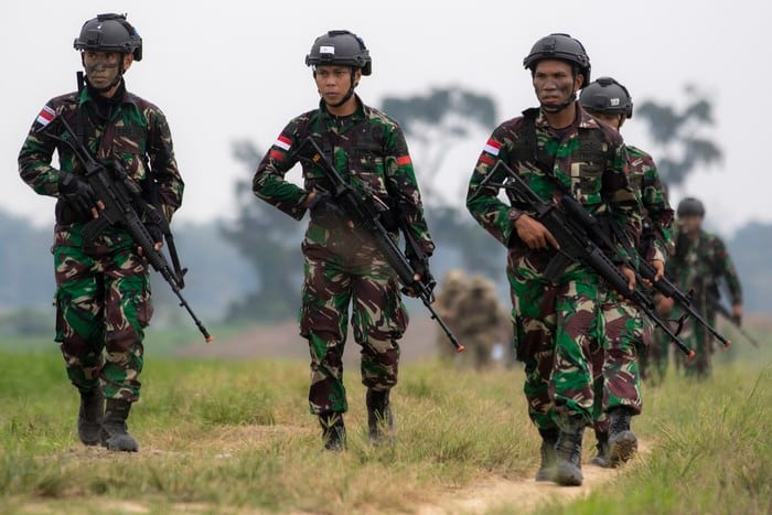 Kumpulan Foto TNI AD Keren Terbagus dan Terlengkap 27 Foto TNI AD