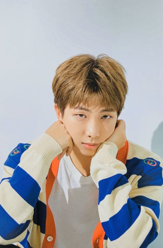 Kumpulan Foto Namjoon (RM) BTS Keren Terbagus dan Terlengkap 31 Foto Namjoon