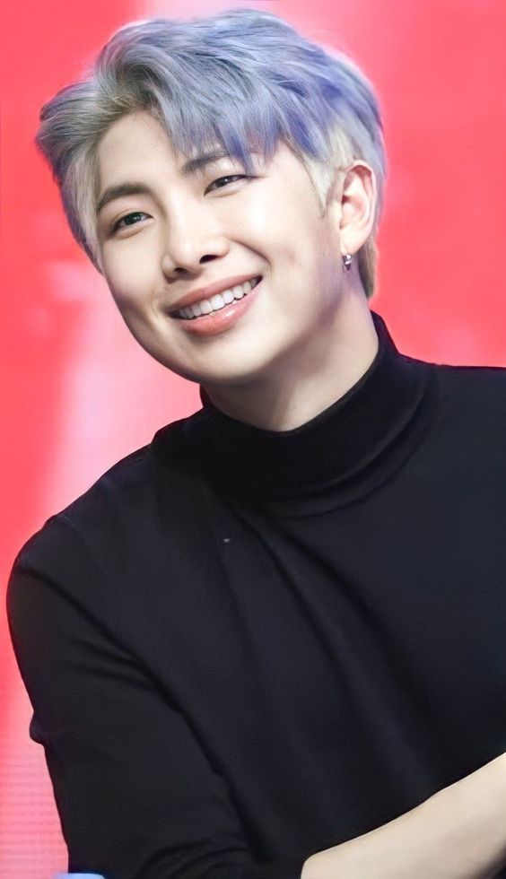 Kumpulan Foto Namjoon (RM) BTS Keren Terbagus dan Terlengkap 2 Foto Namjoon