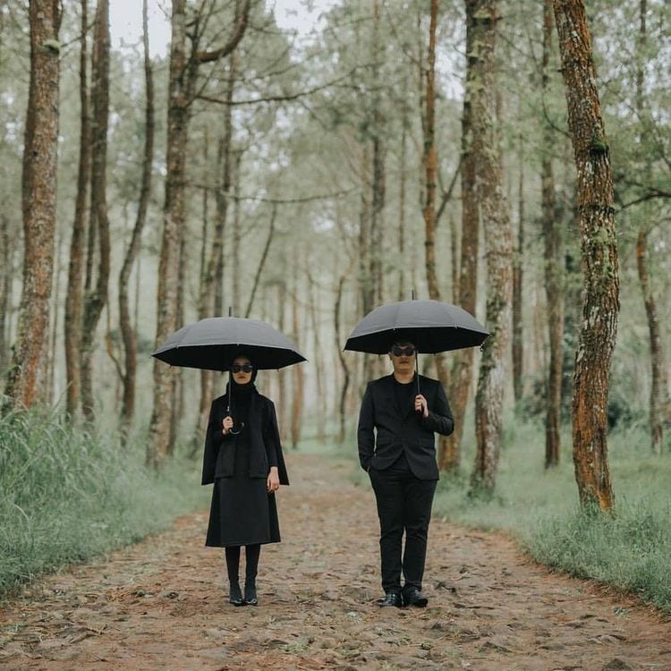 Kumpulan Foto Prewedding Ala Mafia Keren Terbagus dan Terlengkap 17 Foto Prewedding Ala Mafia