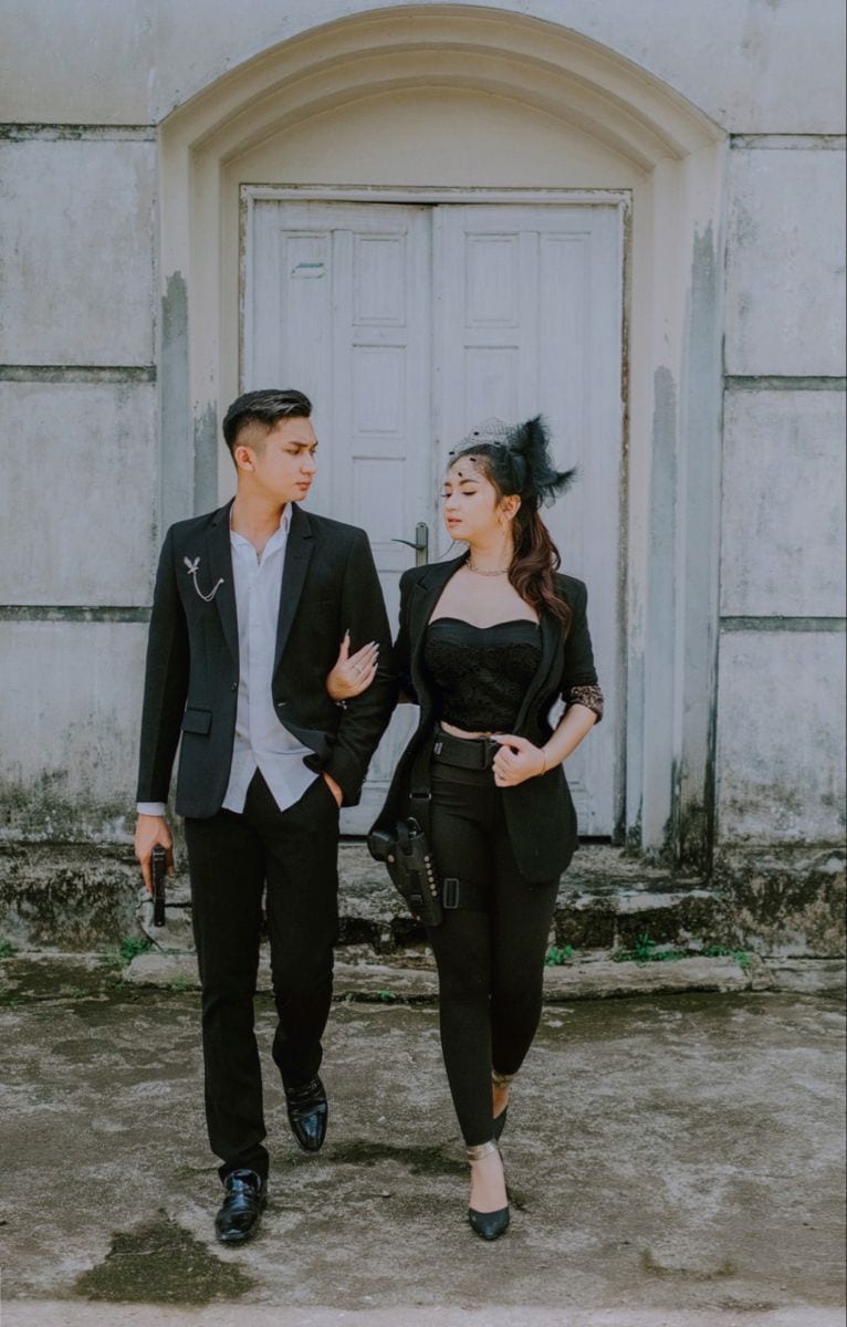 Kumpulan Foto Prewedding Ala Mafia Keren Terbagus dan Terlengkap 15 Foto Prewedding Ala Mafia