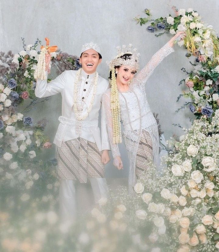 Kumpulan Gaya Foto Wedding Terbagus dan Terlengkap 18 Gaya Foto Wedding