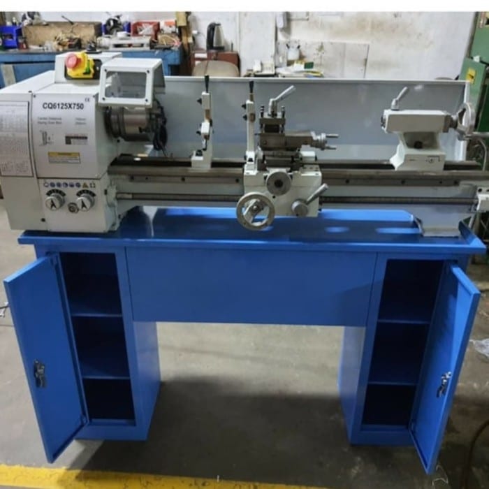 Kumpulan Gambar Mesin Bubut Terbagus dan Terlengkap 3 Gambar Mesin Bubut