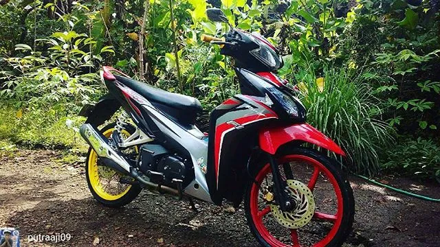 Kumpulan Desain Blade 125 Modif Simple Terbaik Untuk Dicoba 2 blade 125 modif simple