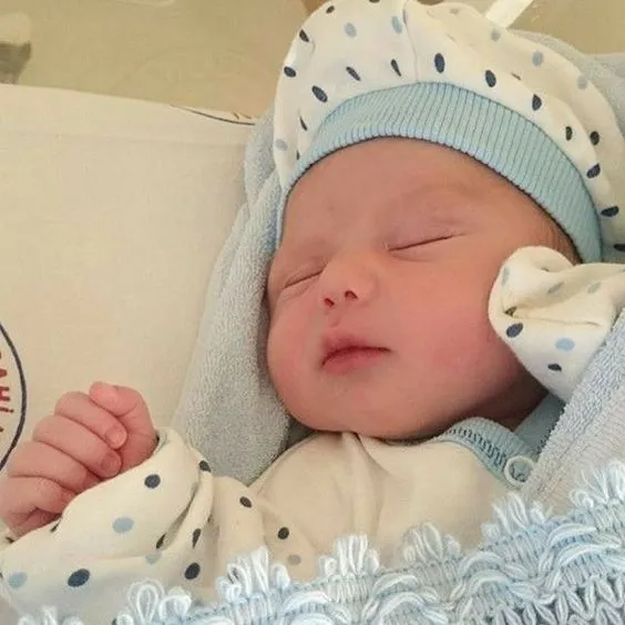 Kumpulan Foto Bayi Baru Lahir Terbagus dan Terlengkap 5 foto bayi baru lahir