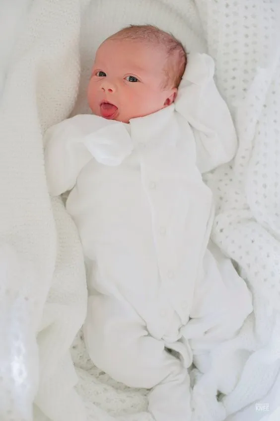 Kumpulan Foto Bayi Baru Lahir Terbagus dan Terlengkap 16 foto bayi baru lahir