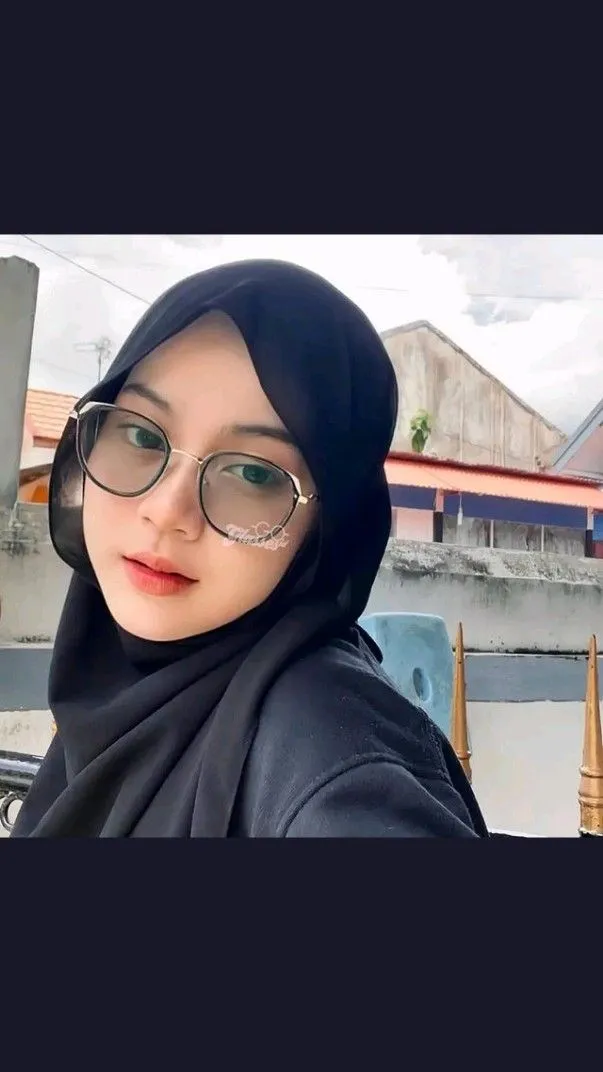 Kumpulan Foto Cewek2 Cantik Berhijab Terbaik dan Terlengkap 14 foto cewek2 cantik berhijab