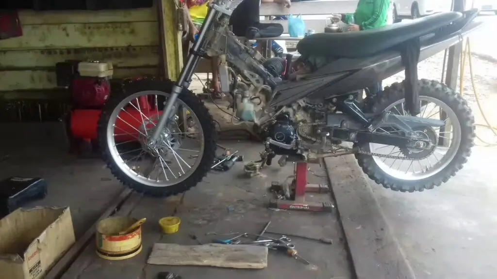 Kumpulan Jupiter MX Modif Trail Sederhana Paling Keren Lengkap 8 jupiter mx modif trail sederhana