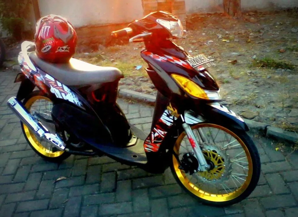 Kumpulan Modifikasi Mio Sporty Standar Yang Keren Banget! 4 modifikasi mio sporty standar
