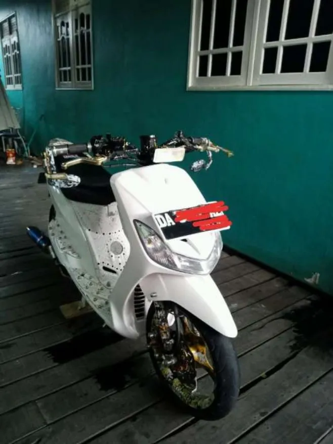 Kumpulan Modifikasi Mio Sporty Standar Yang Keren Banget! 7 modifikasi mio sporty standar