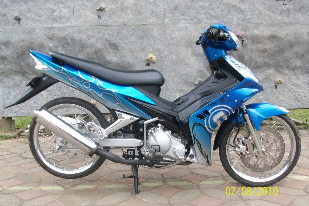Kumpulan Modifikasi Warna Jupiter MX 2013 Paling Kece dan Lengkap! 17 modifikasi warna jupiter mx 2013