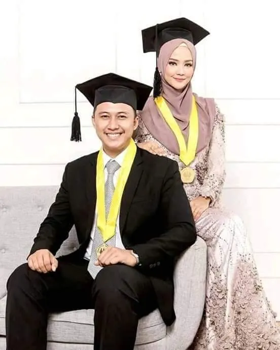 Kumpulan Foto Wisuda Bareng Pacar Paling Bagus Lengkap 6 foto wisuda bareng pacar