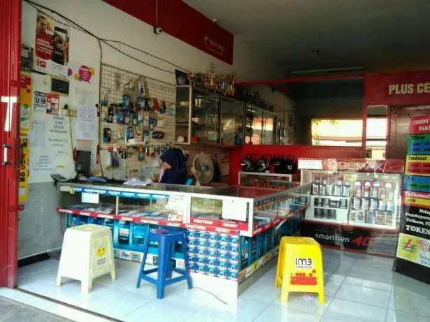 Desain Konter Pulsa Menarik Pelanggan