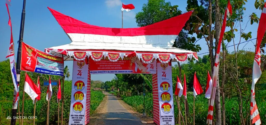 Kumpulan Desain Gapura 17 Agustus Minimalis Terbagus 12 Gapura 17 Agustus Minimalis