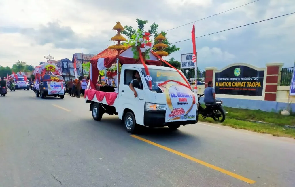 Mobil Hias Karnaval TK