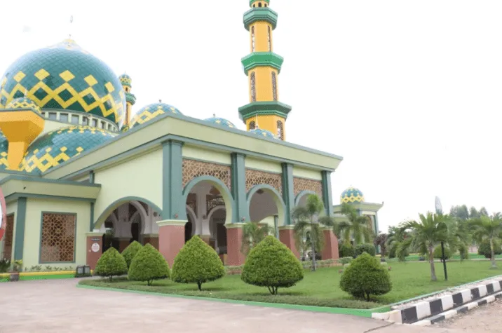 Kumpulan Cat Masjid Warna Hijau Bagus dan Indah Sekali 5 Cat Masjid Warna Hijau