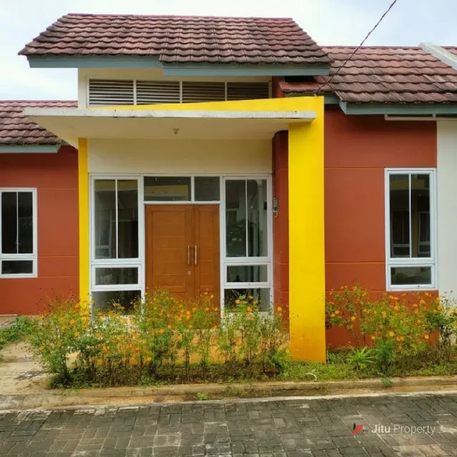 Cat Rumah Warna Orange dan Cream