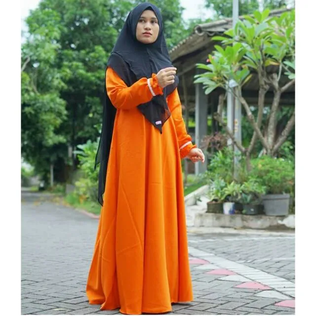 Gamis Orange Cocok Dengan Jilbab Warna Apa? Ini Dia Terbagus! 6 Gamis Orange Cocok Dengan Jilbab Warna Apa