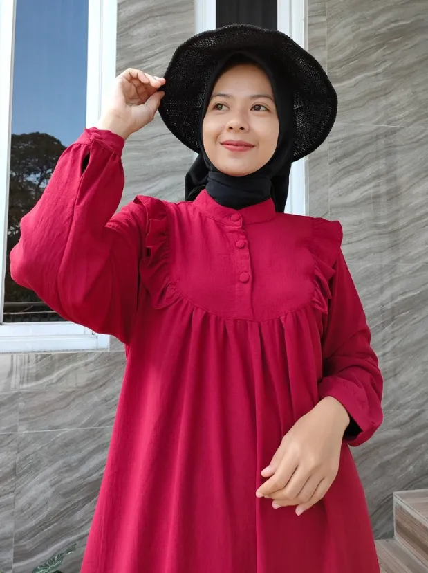 Gamis Pink Fanta Cocok Dengan Jilbab Warna Apa? Ini Dia Cocoknya! 2 Gamis Pink Fanta Cocok Dengan Jilbab Warna Apa
