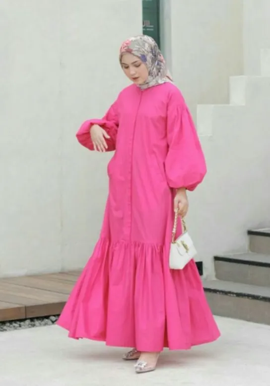Gamis Pink Fanta Cocok Dengan Jilbab Warna Apa? Ini Dia Cocoknya! 3 Gamis Pink Fanta Cocok Dengan Jilbab Warna Apa