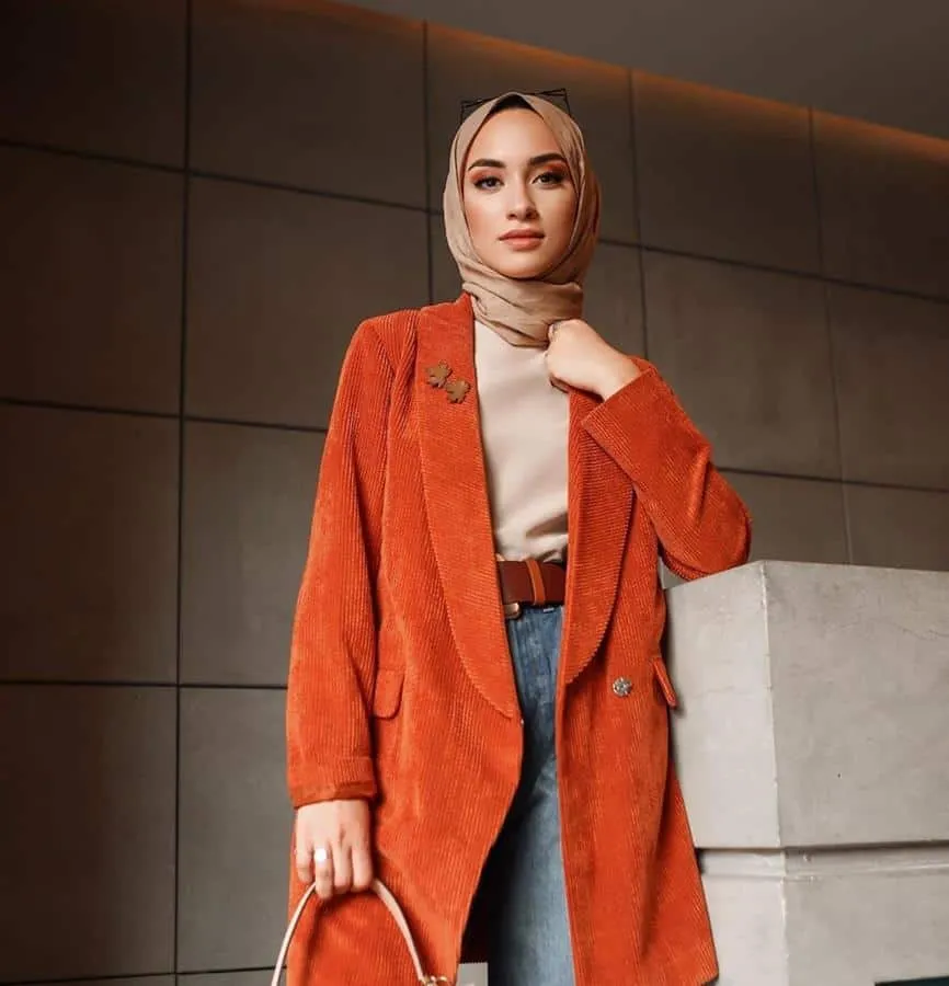 Kumpulan Contoh Perpaduan Warna Baju Orange Dengan Jilbab 16 Perpaduan Warna Baju Orange Dengan Jilbab