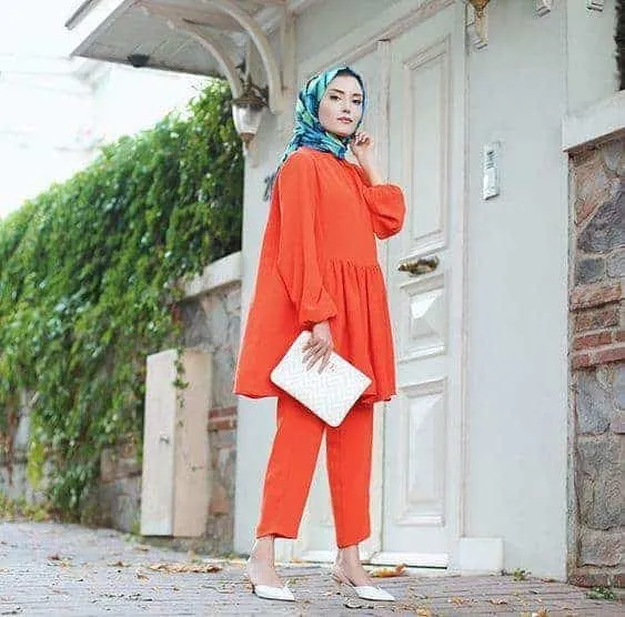 Kumpulan Contoh Perpaduan Warna Baju Orange Dengan Jilbab 18 Perpaduan Warna Baju Orange Dengan Jilbab
