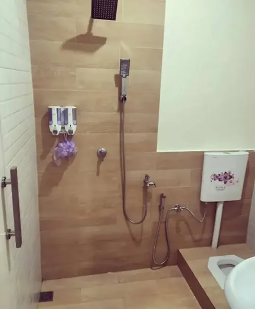 Beragam Desain Kamar Mandi Minimalis 2x2 Kloset Jongkok 15 desain kamar mandi minimalis 2x2 kloset jongkok