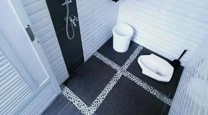 Beragam Desain Kamar Mandi Minimalis 2x2 Kloset Jongkok 8 desain kamar mandi minimalis 2x2 kloset jongkok