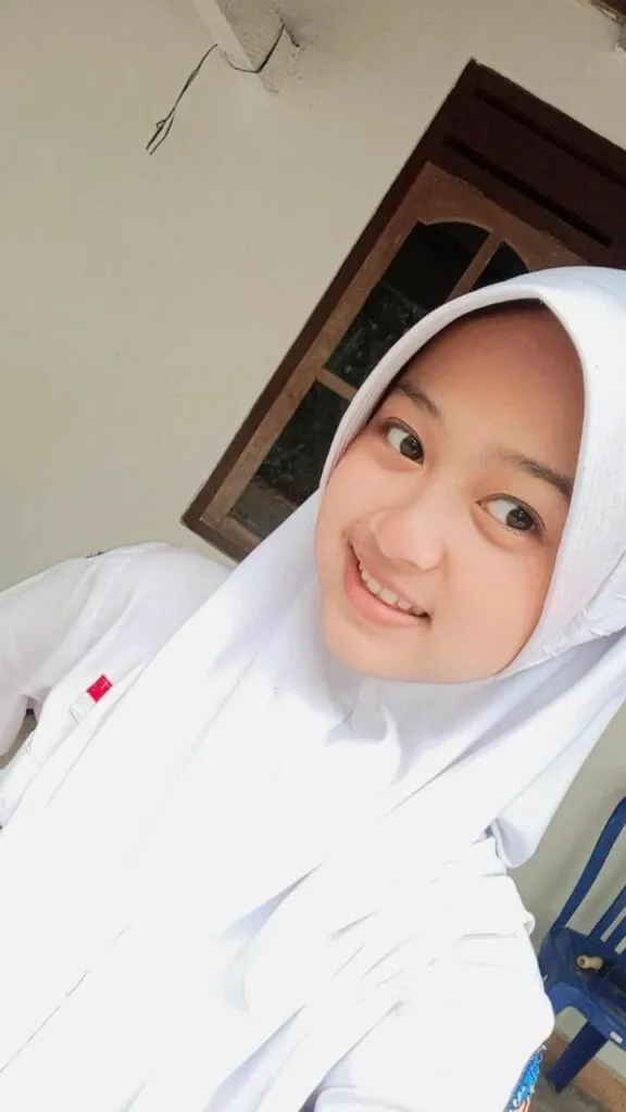 Cewek2 Cantik Lucu SMP