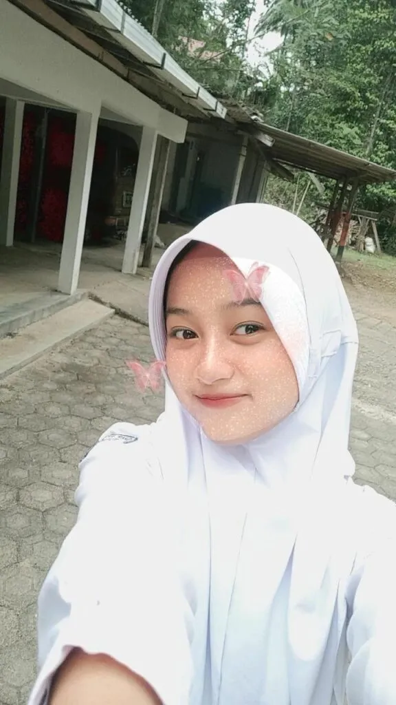 Cewek2 Cantik Lucu SMP