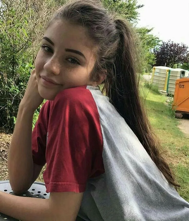 Kumpulan Foto Cewek2 Cantik Imut Yang Buat Tergila-Gila 15 Foto Cewek2 Cantik Imut