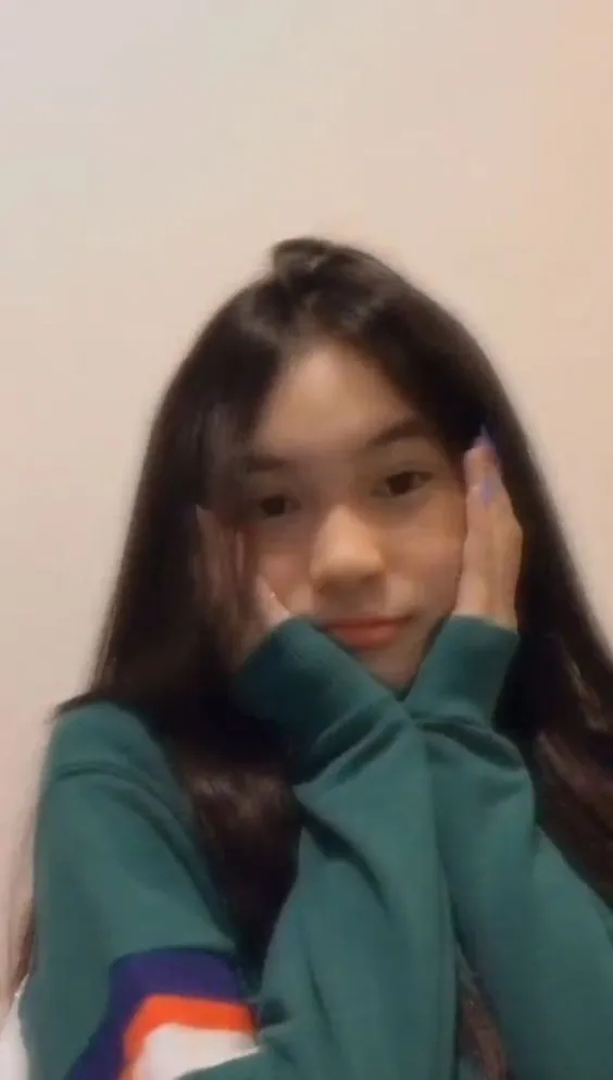 Kumpulan Foto Wanita Cantik Untuk Wallpaper HP Kamu 20 Foto Wanita Cantik Untuk Wallpaper HP