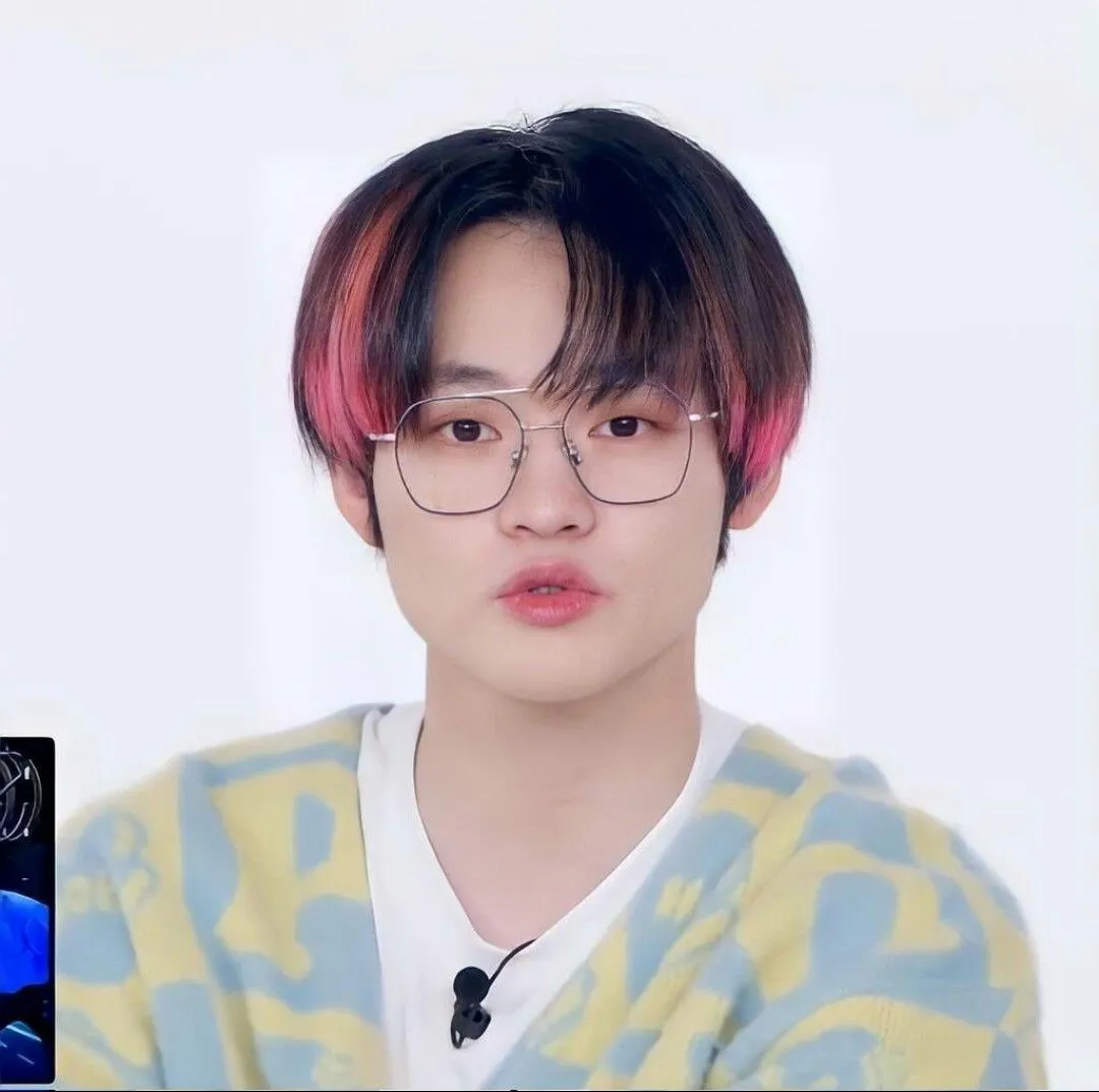 Kumpulan Foto Chenle NCT Dream Terbagus dan Terlengkap 4 Foto Chenle