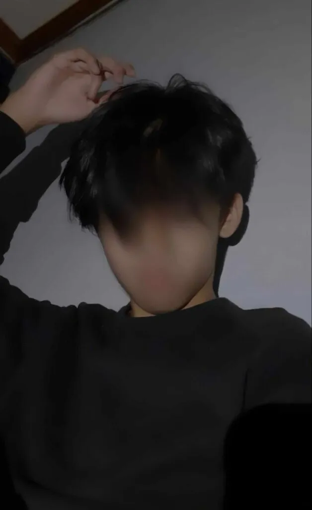 Foto Cowok Ganteng Blur