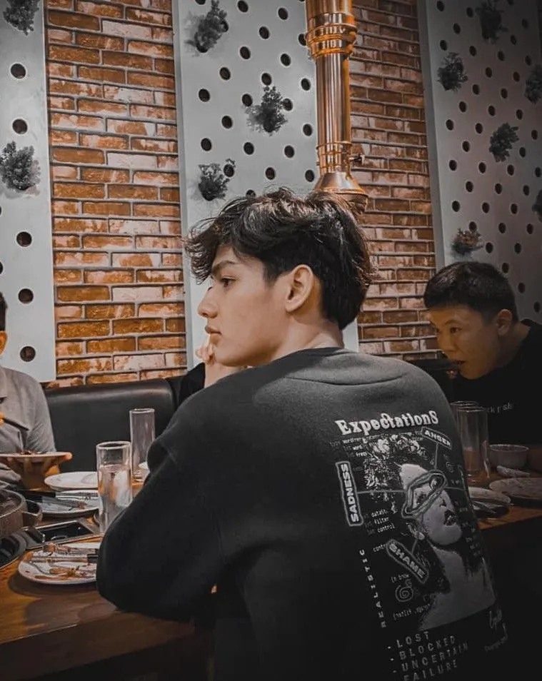 Foto Cowok Ganteng Buat Foto Profil