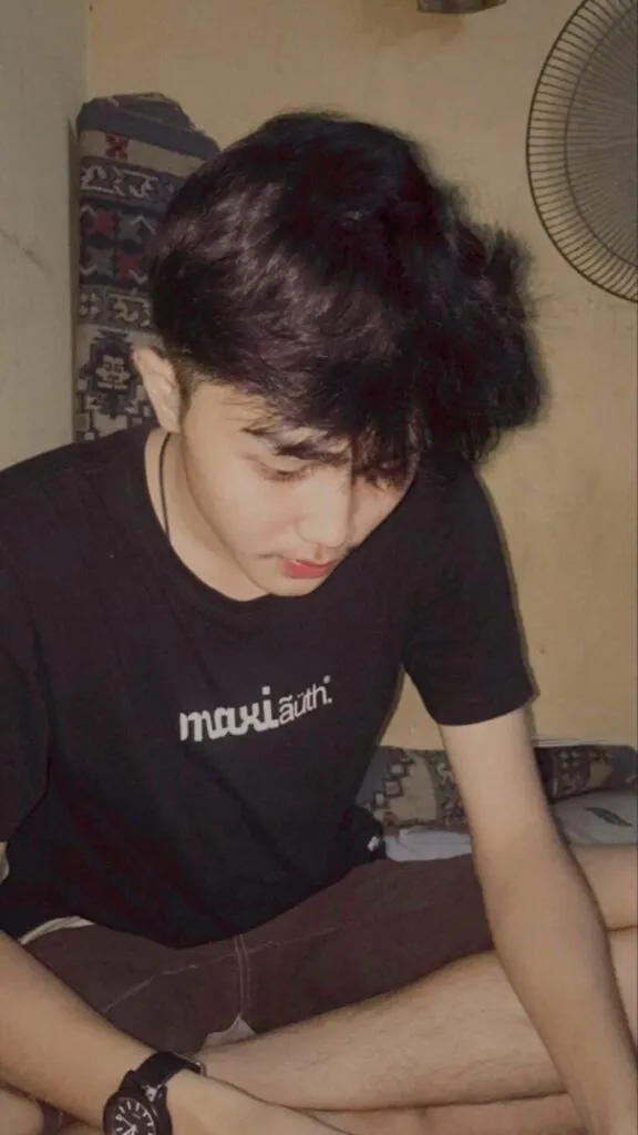 Foto Cowok Ganteng Buat Foto Profil