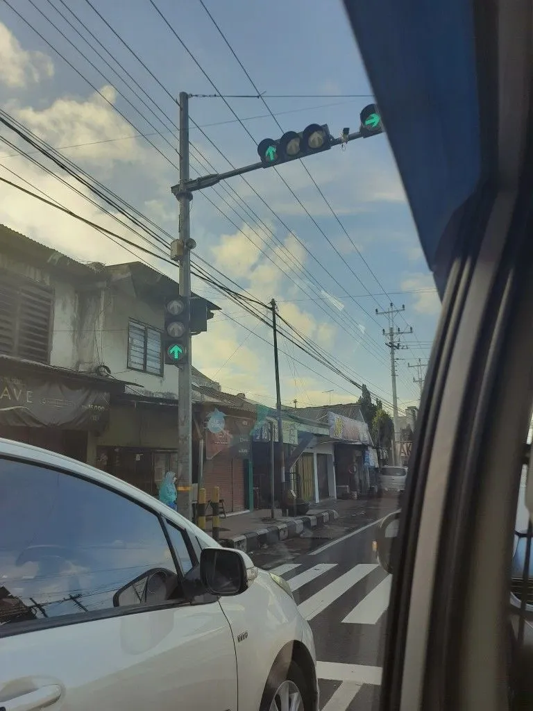 Kumpulan Foto Dalam Mobil Terbagus dan Terlengkap 2 Foto Dalam Mobil