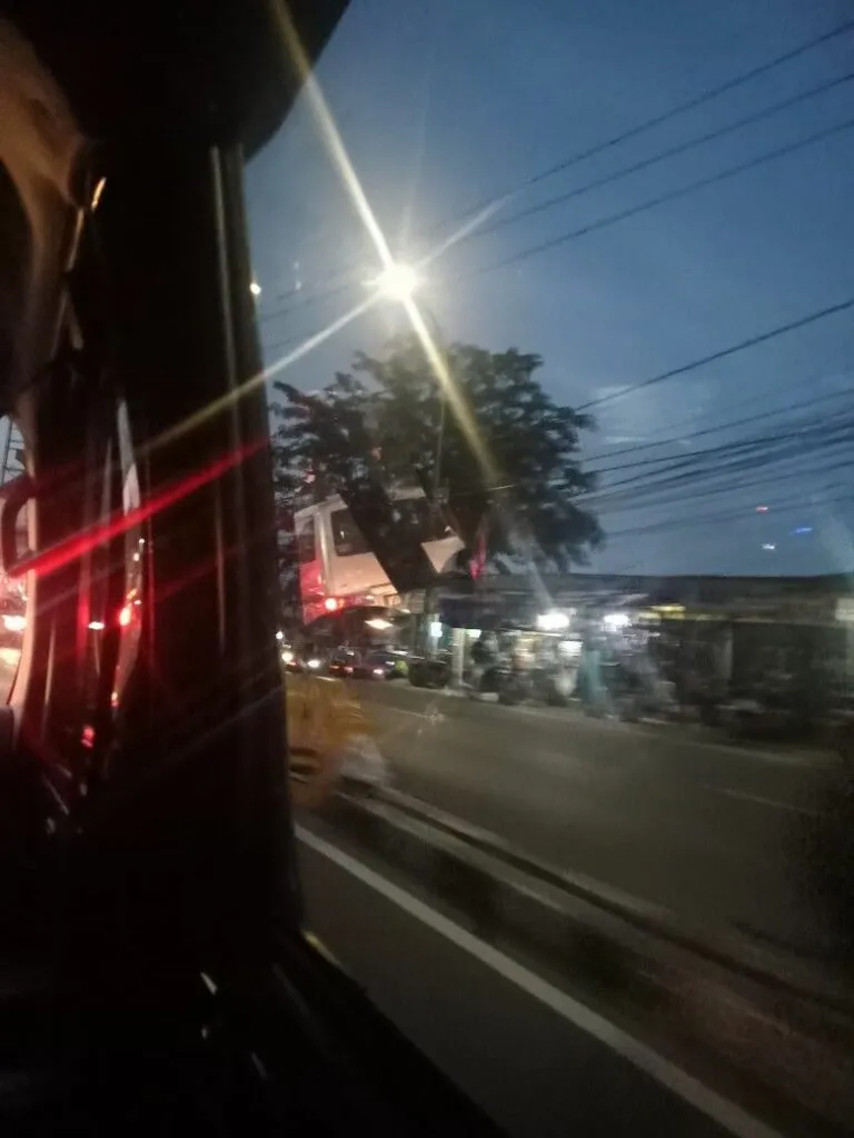 Kumpulan Foto Dalam Mobil Terbagus dan Terlengkap 17 Foto Dalam Mobil