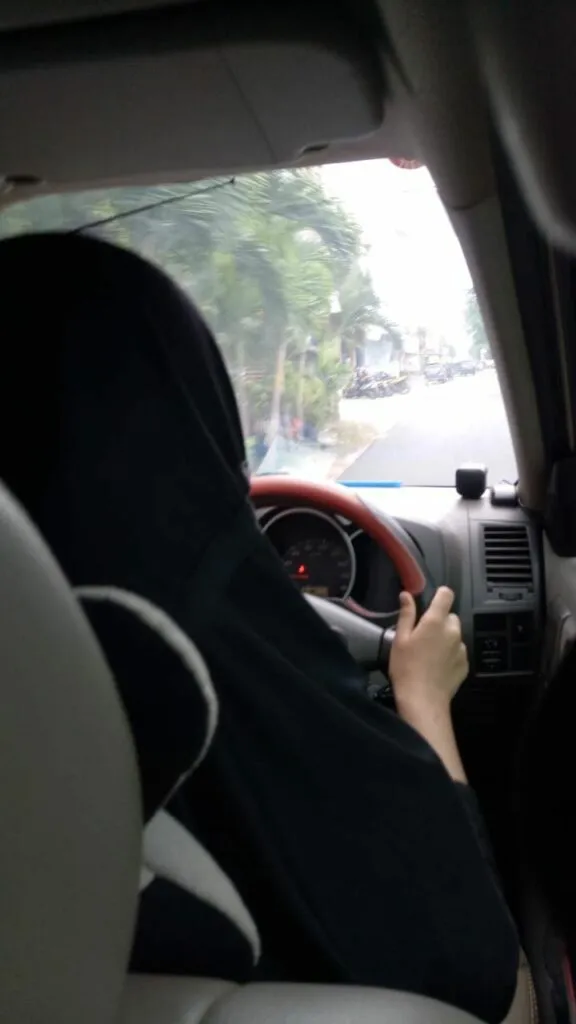 Kumpulan Foto Dalam Mobil Terbagus dan Terlengkap 27 Foto Dalam Mobil