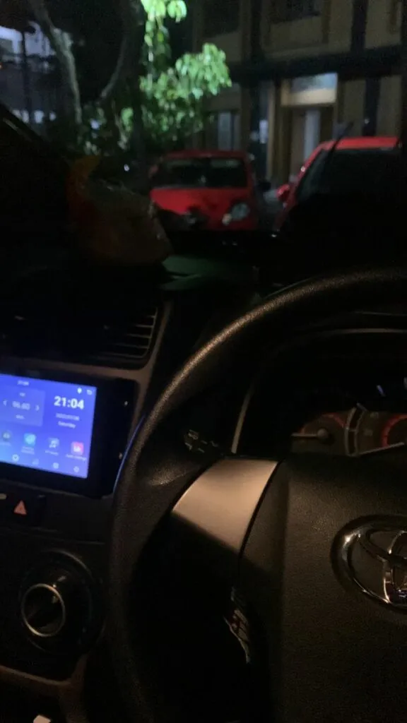 Kumpulan Foto Dalam Mobil Terbagus dan Terlengkap 6 Foto Dalam Mobil