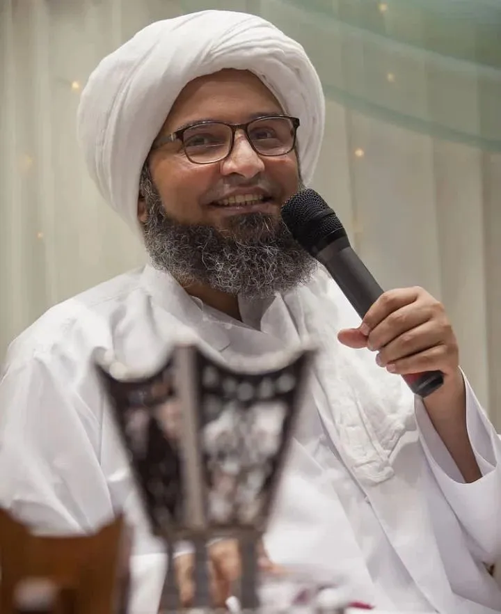 Kumpulan Foto Habib Ali Al Jufri Terbagus dan Terlengkap 7 Foto Habib Ali Al Jufri