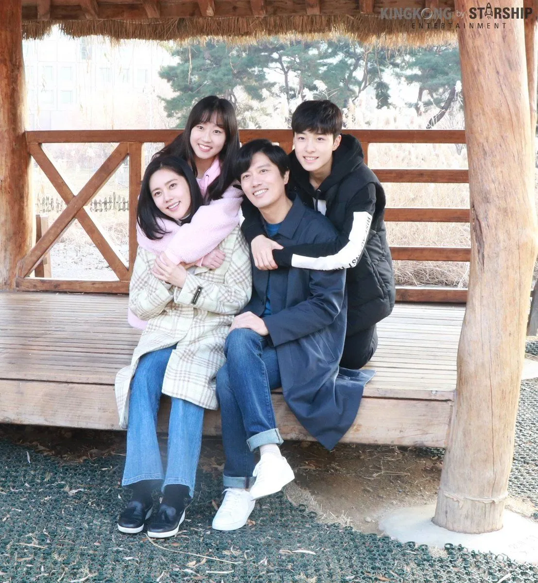 Kumpulan Foto Keluarga Korea Terbagus dan Terlengkap 31 Foto Keluarga Korea