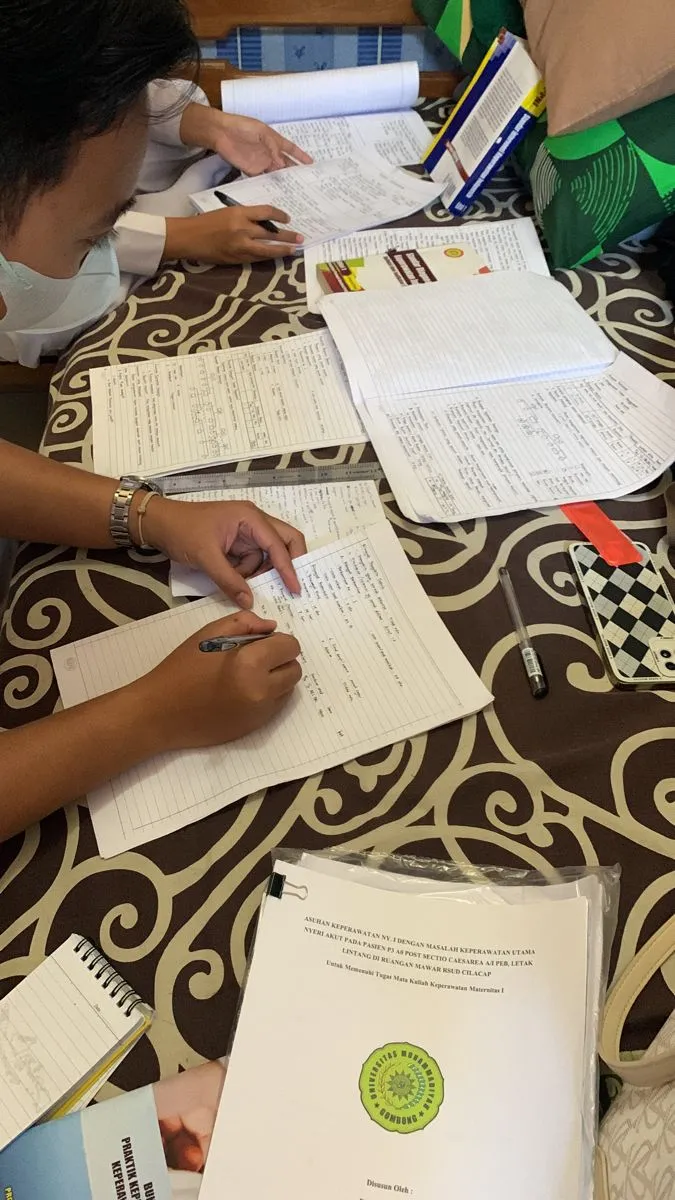 Kumpulan Foto Kerja Kelompok Terbagus dan Terlengkap 18 Foto Kerja Kelompok