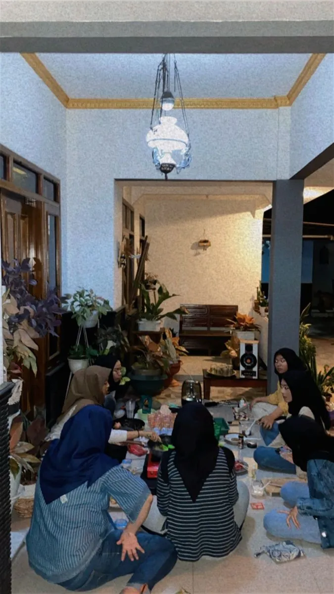 Kumpulan Foto Kerja Kelompok Terbagus dan Terlengkap 30 Foto Kerja Kelompok